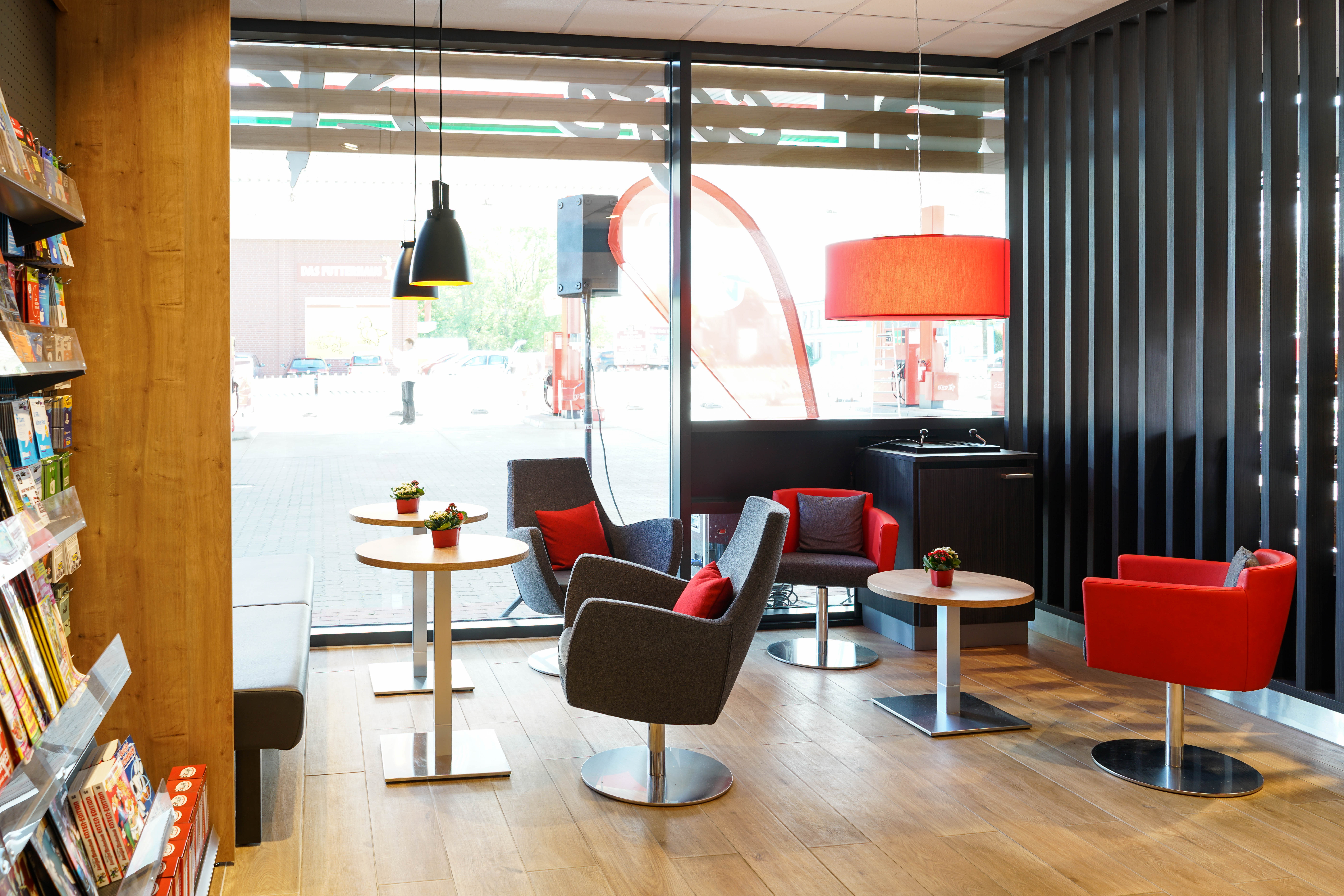 star_Tankstellen_Elmshorn_star café @ORLEN Deutschland.jpg